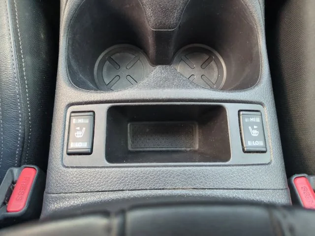 Used 2020 Gray Nissan SL image 26