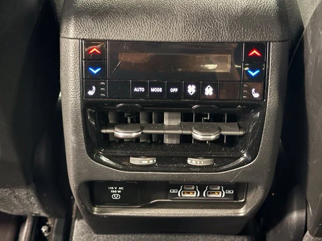 Used 2023 White Jeep Overland image 32