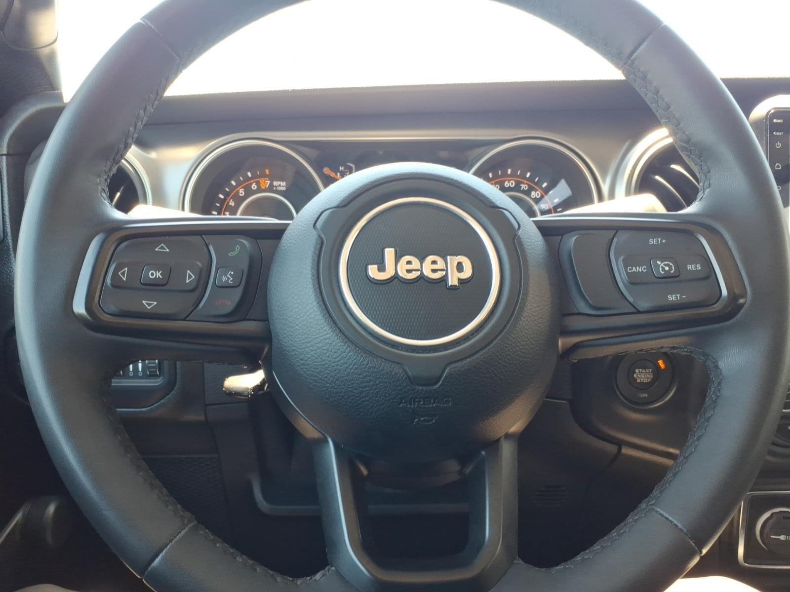 Used 2022 Snazzberry Pearlcoat Jeep Sport image 24