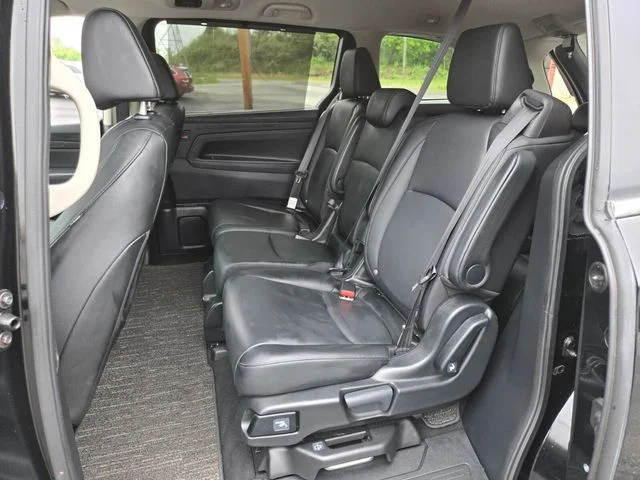 Used 2025 Black Honda EX-L image 13