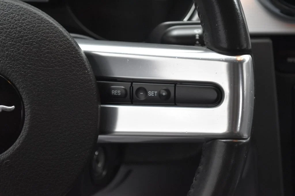 Used 2008 Gray Ford GT Deluxe image 10