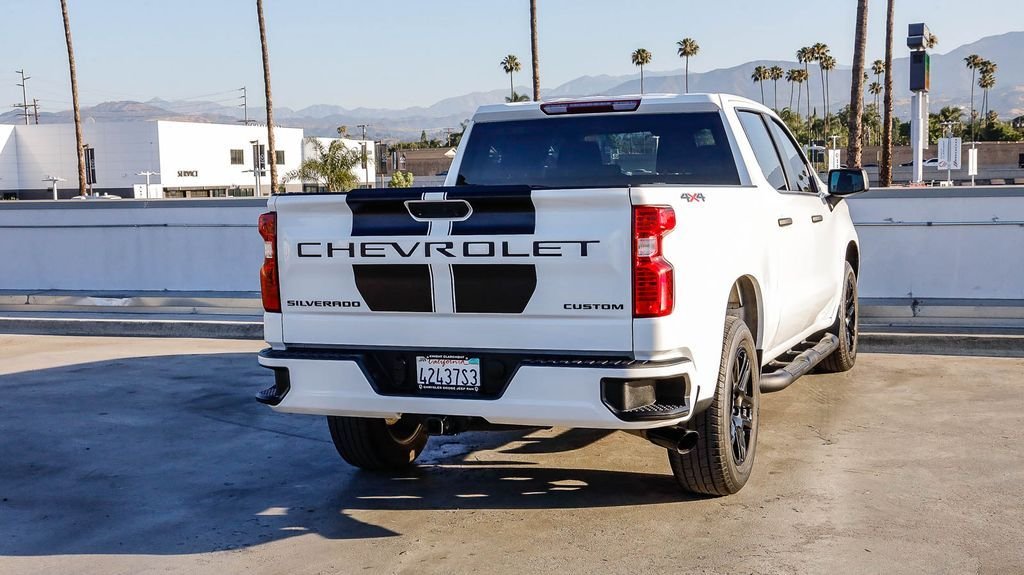 Used 2023 Summit White Chevrolet Custom image 9