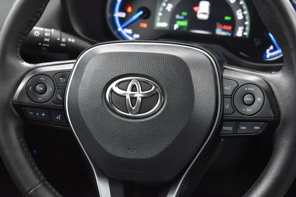 Used 2021 Midnight Black Metallic Toyota XSE image 13