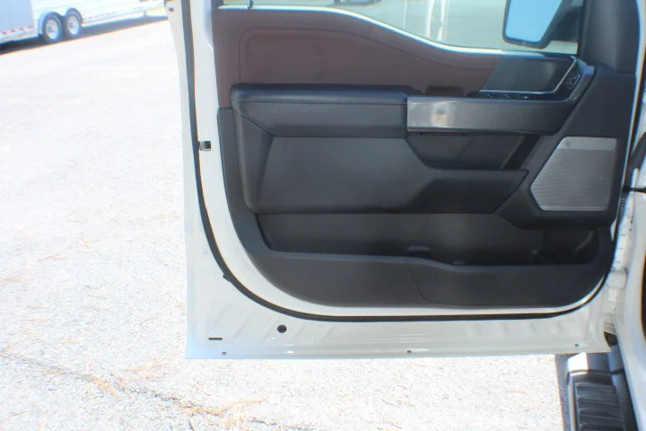 Used 2023 White Ford LARIAT image 6
