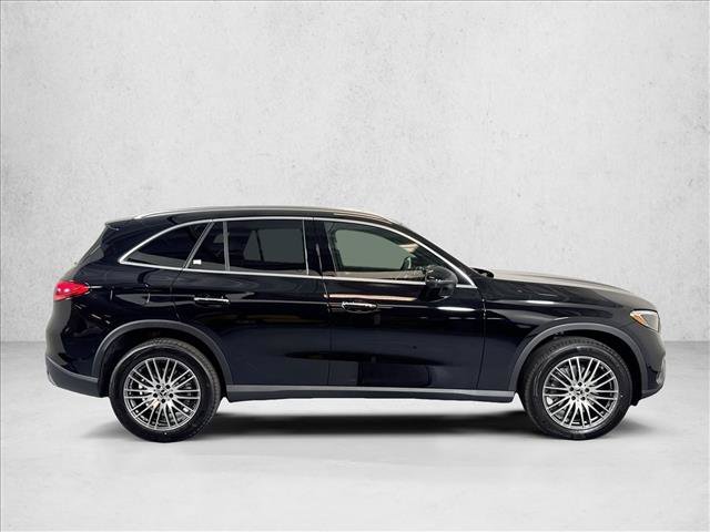 New 2026 Black Mercedes-Benz GLC 300 image 34