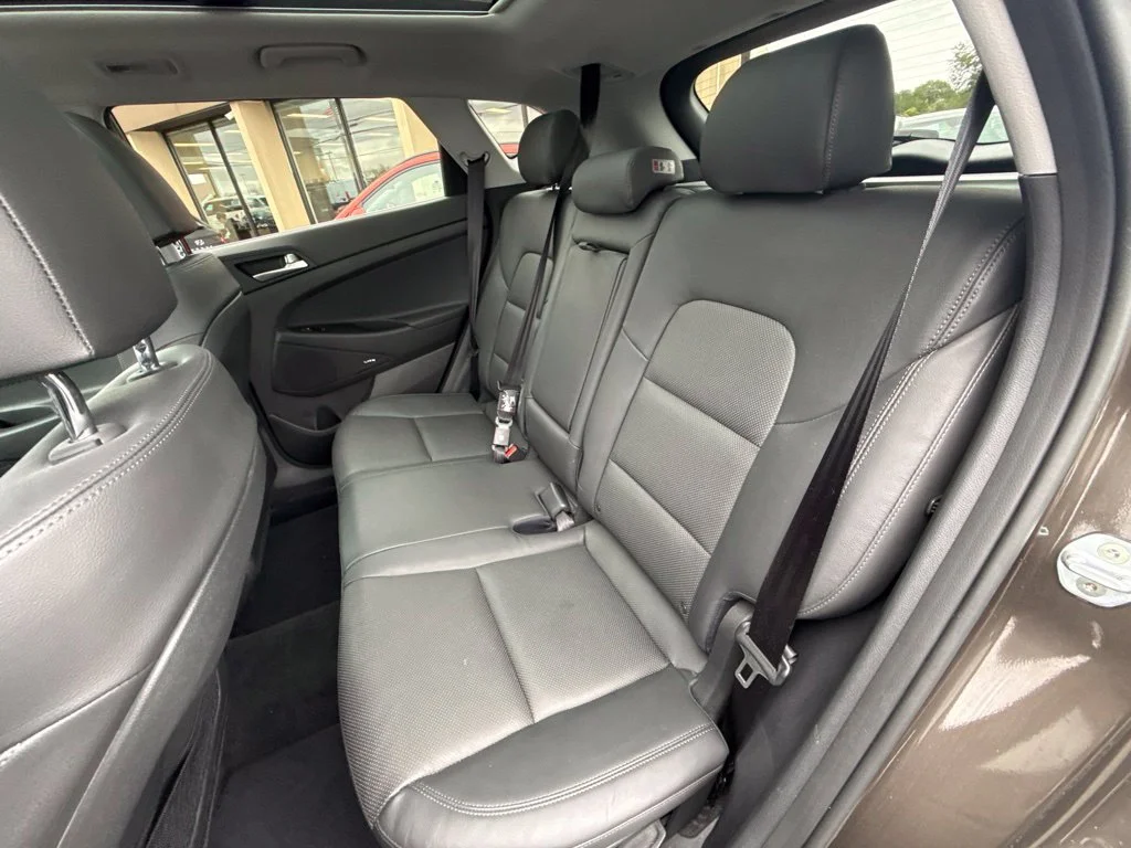 Used 2019 Green Hyundai Ultimate image 27