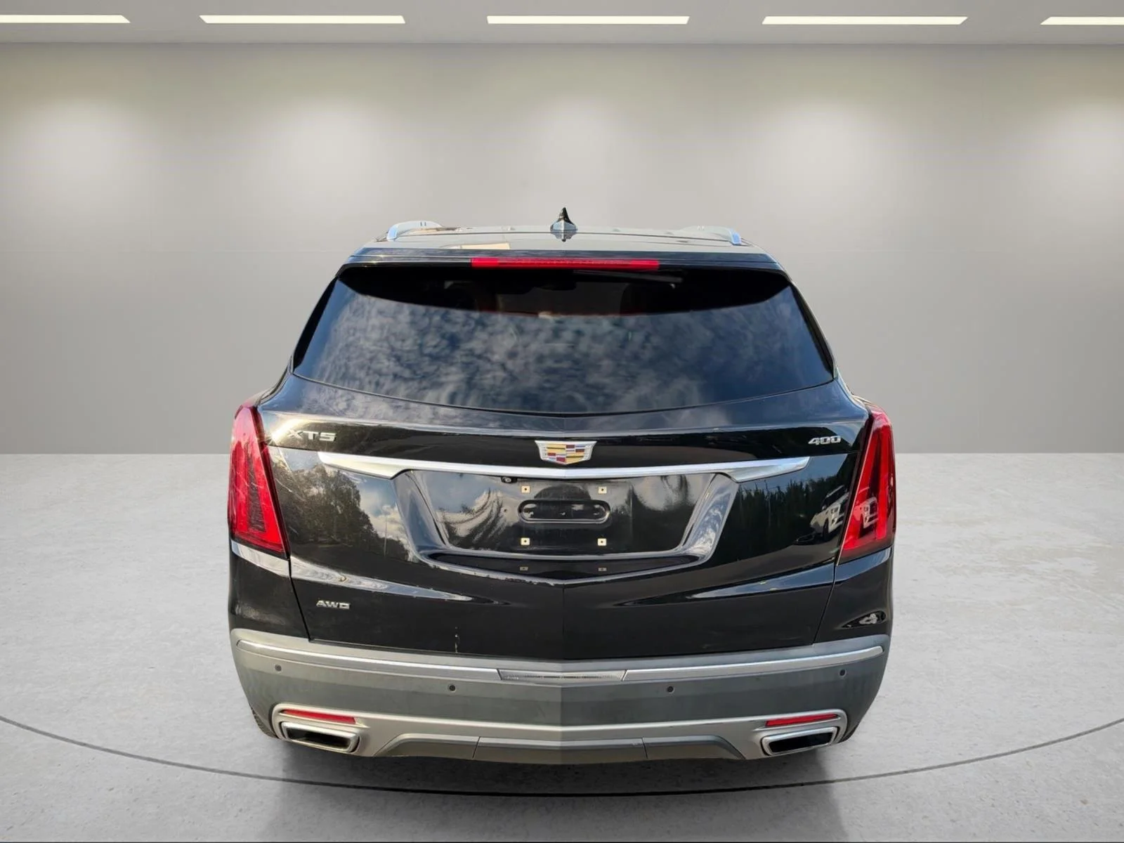 Used 2020 Stellar Black Metallic Cadillac Premium Luxury AWD image 4