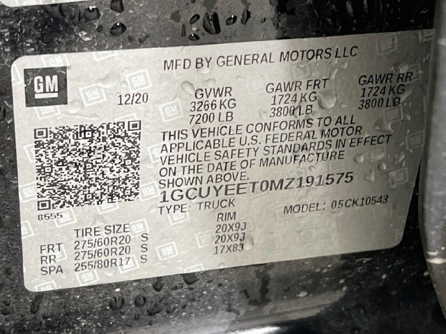 Used 2021 Black Chevrolet RST image 12