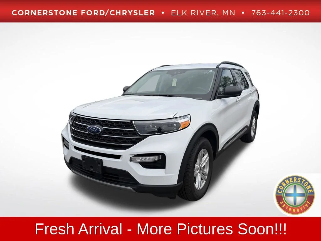 2023 Ford Explorer XLT 4WD's photo