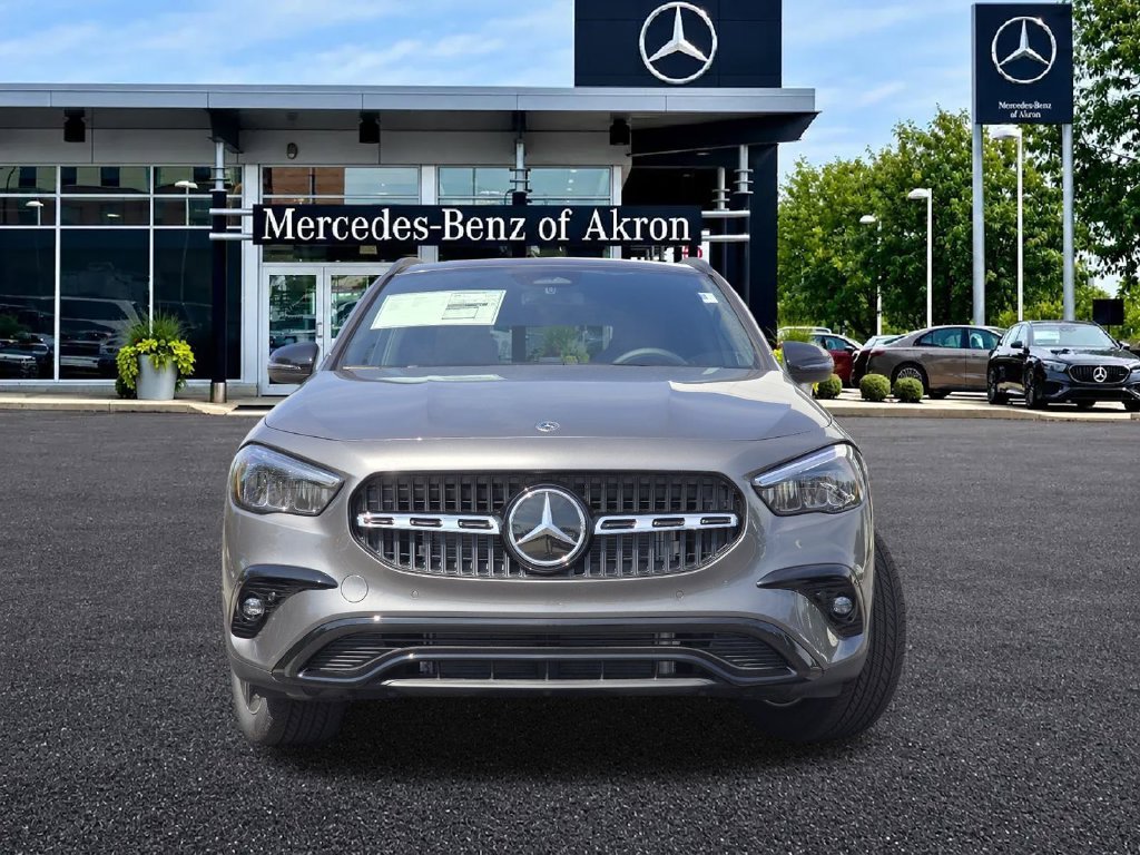 New 2026 Mountain Grey Metallic Mercedes-Benz GLA 250 image 21