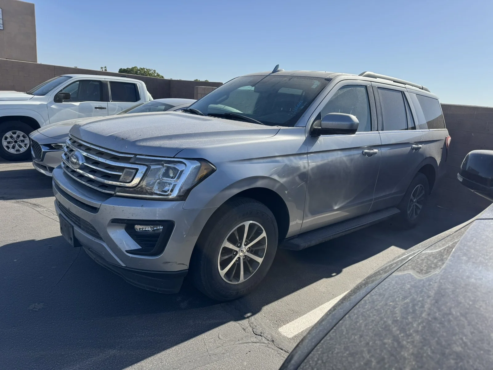 Used 2020  Ford XLT image 1
