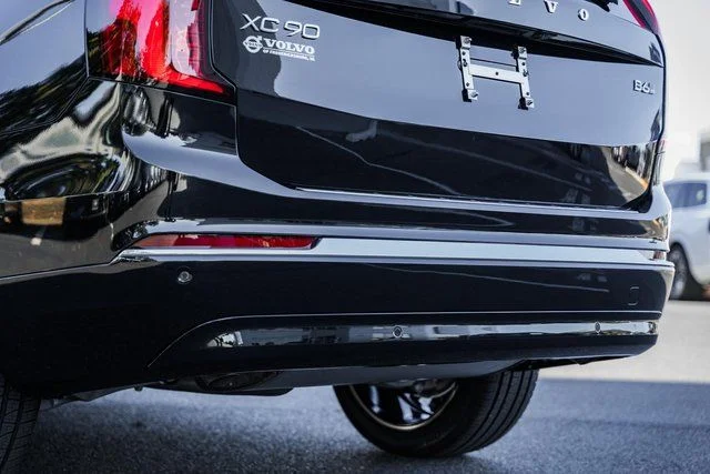 2026 Volvo XC90 Plus - Photo 8