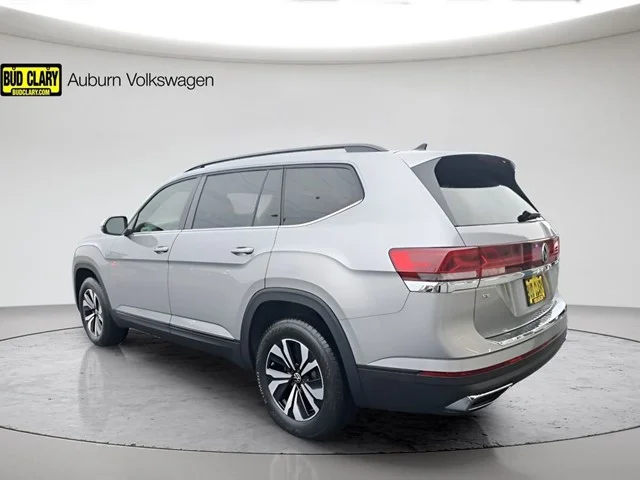 New 2026 Silver Mist Metallic Volkswagen 2.0T SE image 5
