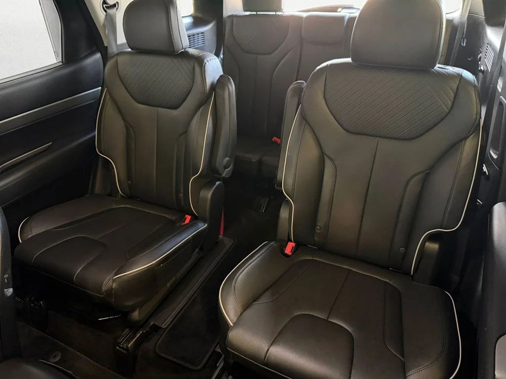 Used 2025 Gray Hyundai XRT image 9