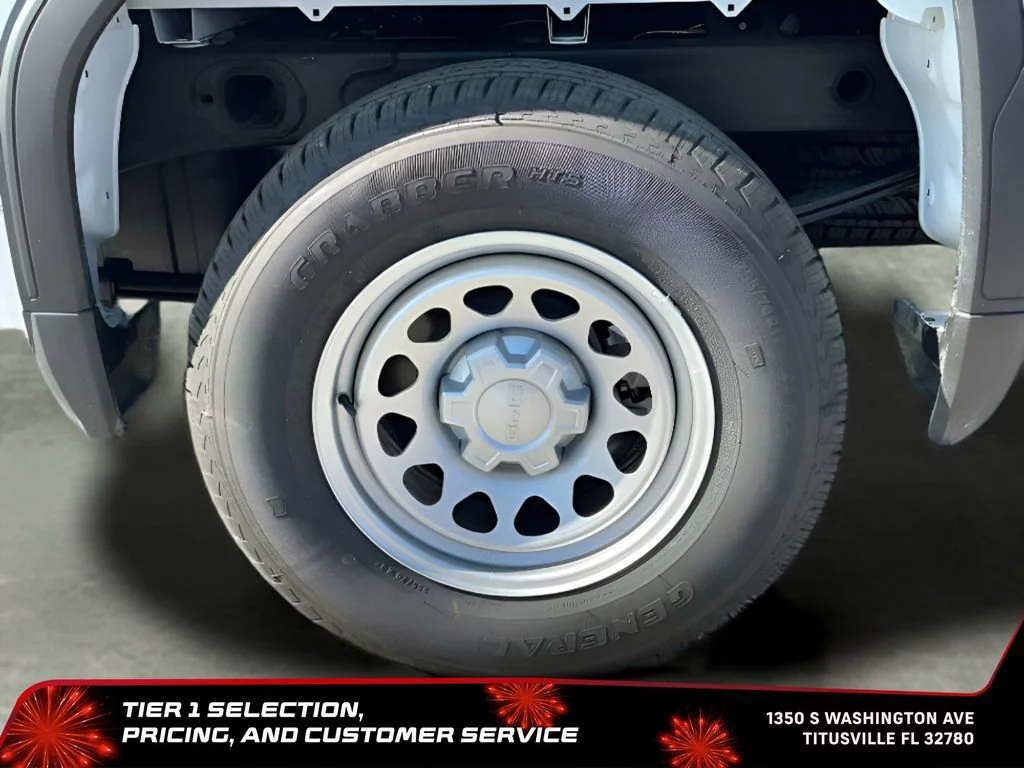 New 2026 Summit White GMC Pro image 26