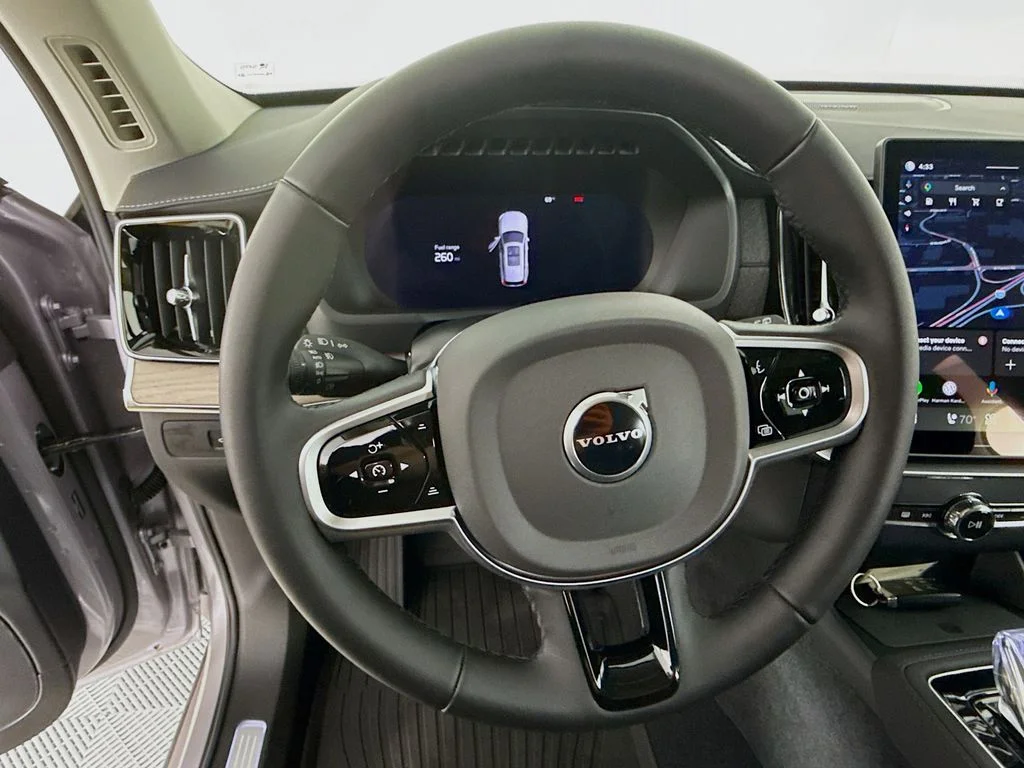 2026 Volvo XC90 Plus - Photo 12