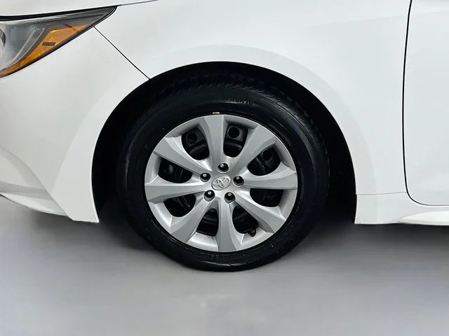 2023 Toyota Corolla LE - Photo 10