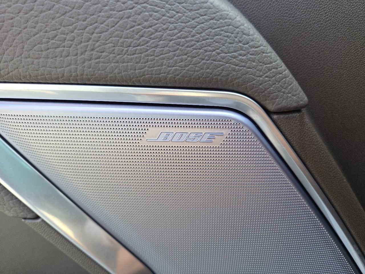 2026 GMC Sierra 1500 Denali - Photo 10