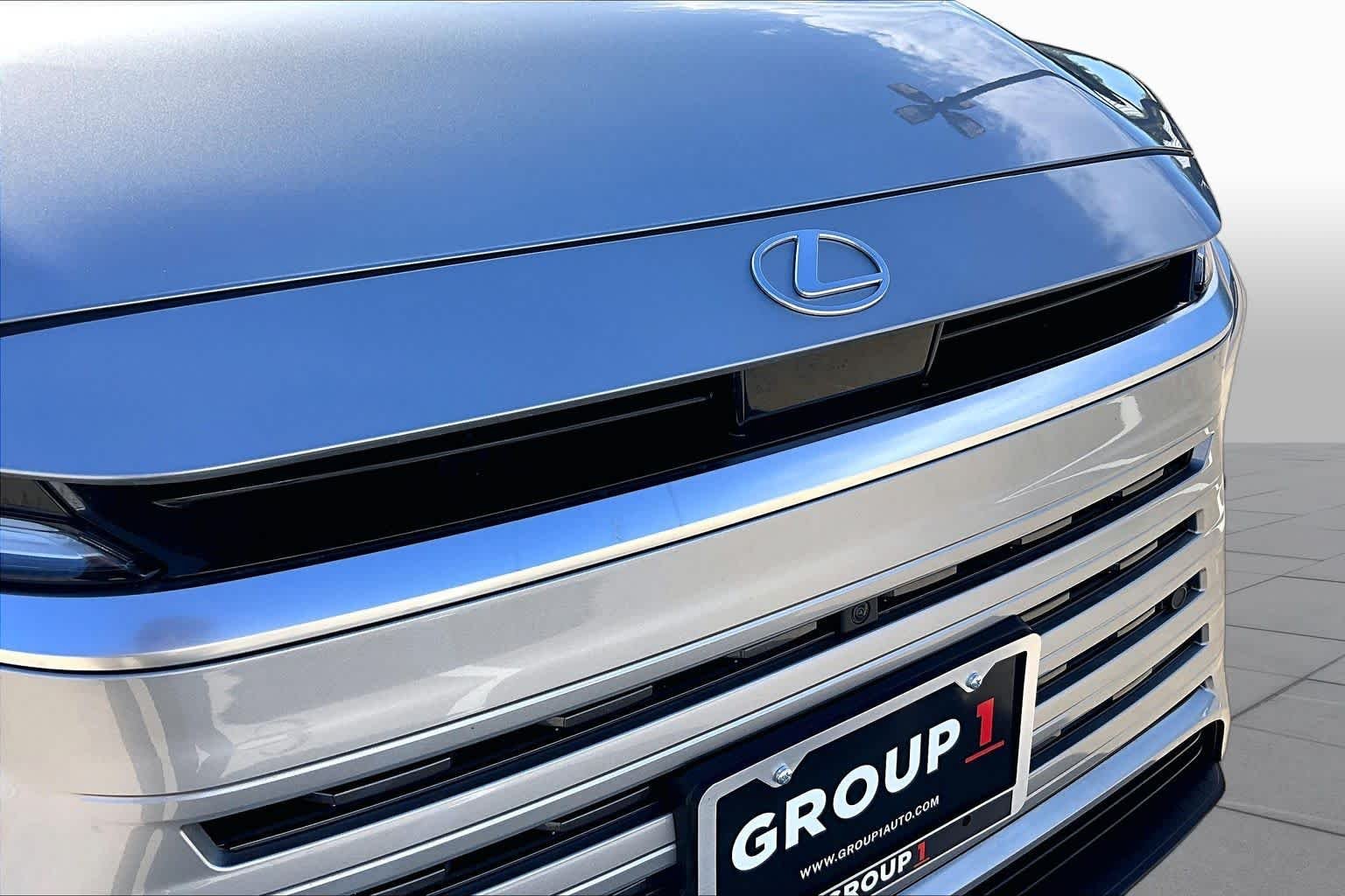 Used 2026 CELESTIAL SILVER Lexus Premium image 30