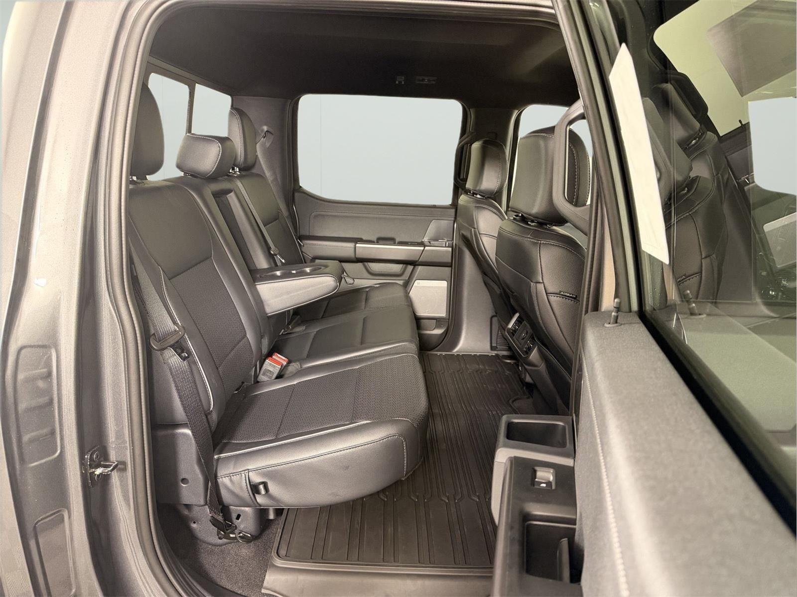 New 2026 Carbonized Gray Metallic Ford Lariat® image 59