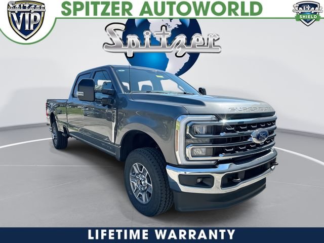 2026 Ford Super Duty F-350® Lariat®
