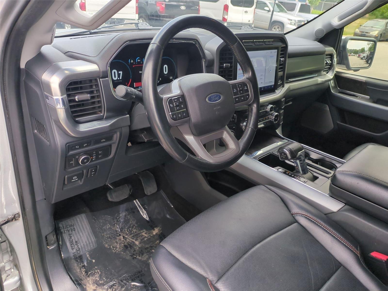 Used 2022 Iconic Silver Ford LARIAT image 19