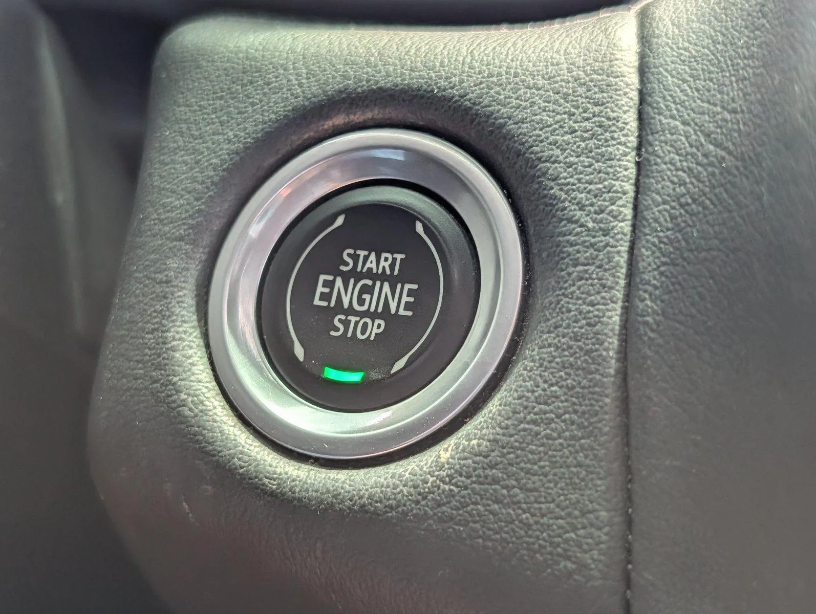 Used 2022 Empire Beige Metallic Chevrolet Z71 image 26