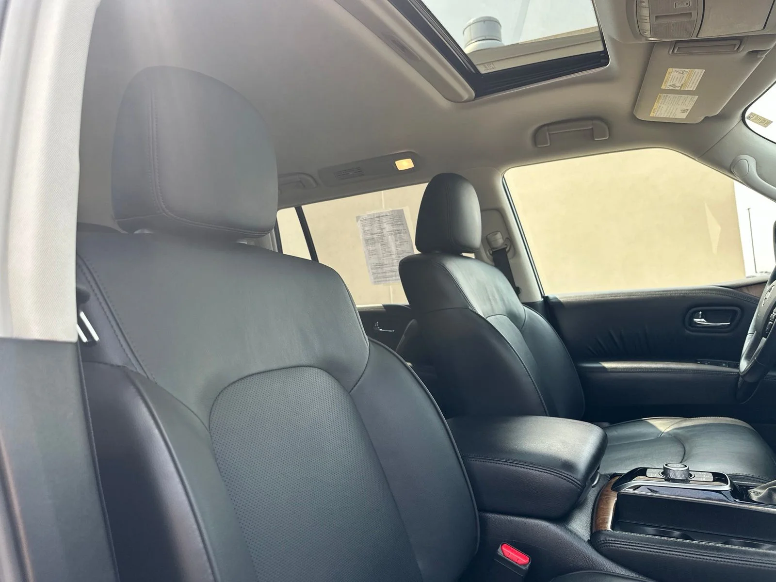 Used 2023 Blue Nissan SL image 43