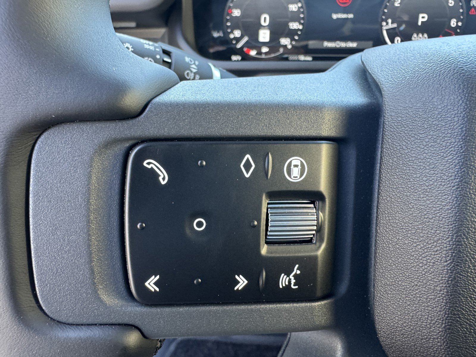 2026 Land Rover Defender S - Photo 25
