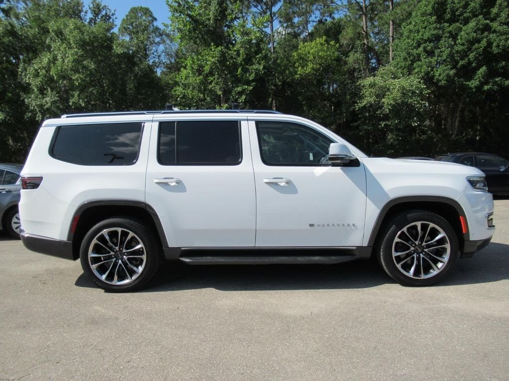 Used 2022 White Jeep Series II image 2