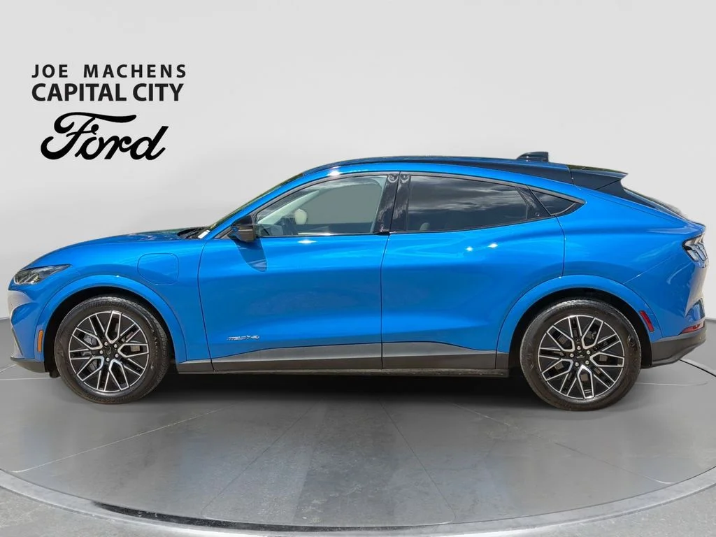 Used 2025 Velocity Blue Metallic Ford Premium image 8