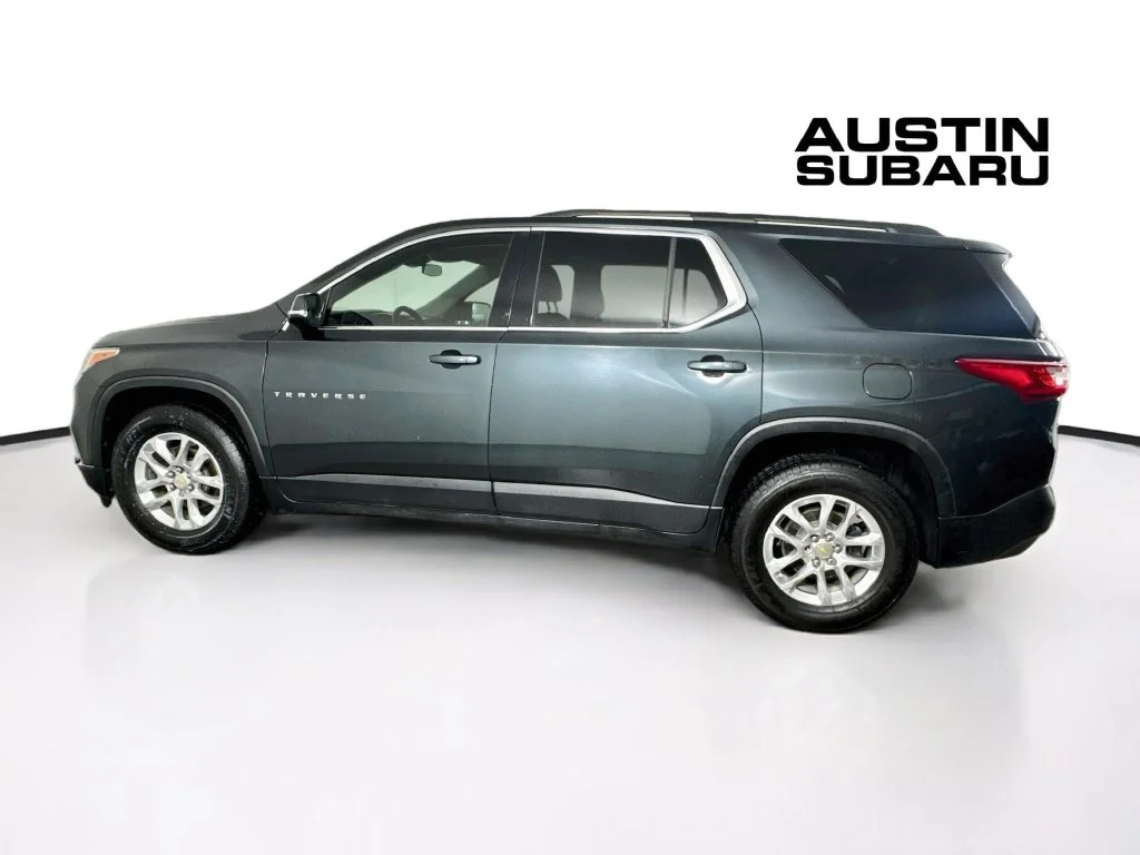 Used 2020 Gray Chevrolet LT image 4