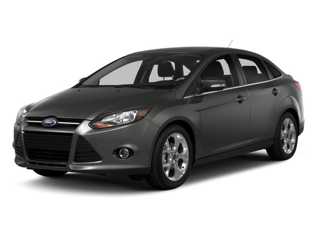 Used 2014 Ingot Silver Metallic Ford SE image 1
