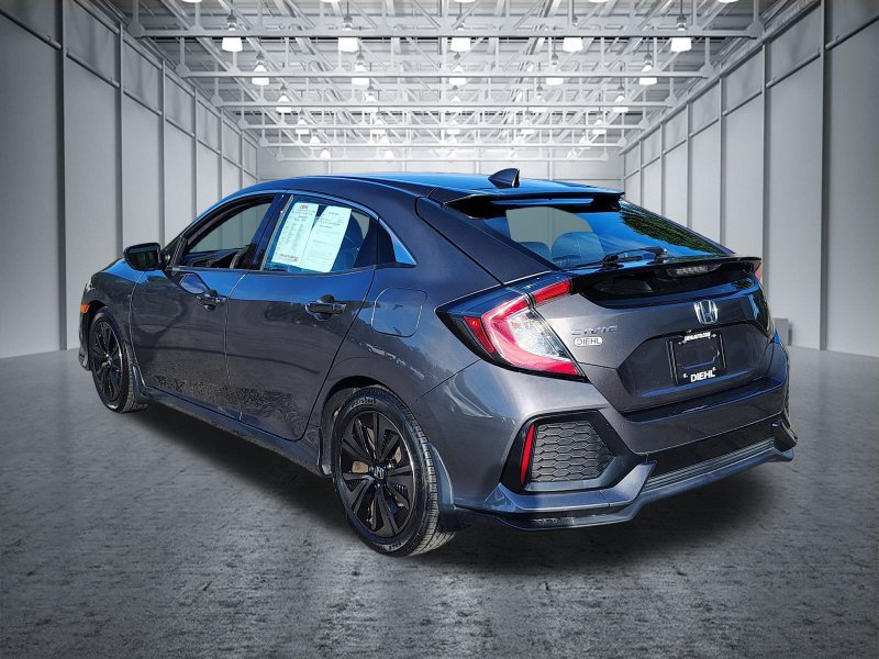 Used 2018  Honda EX image 10