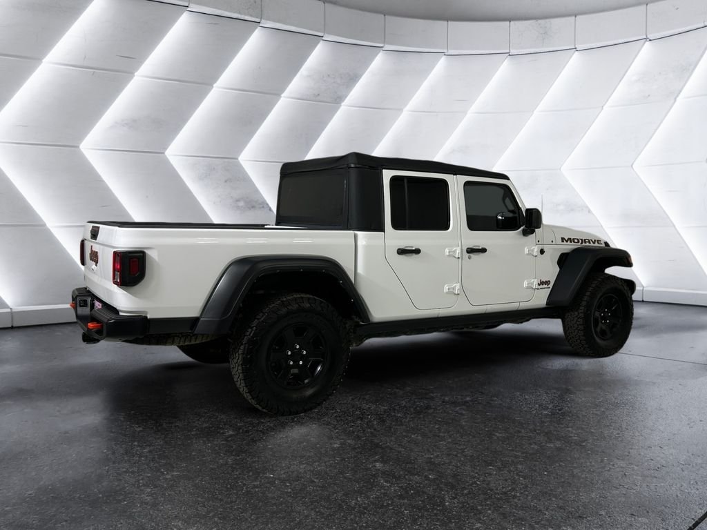 Used 2022 White Jeep Mojave image 4