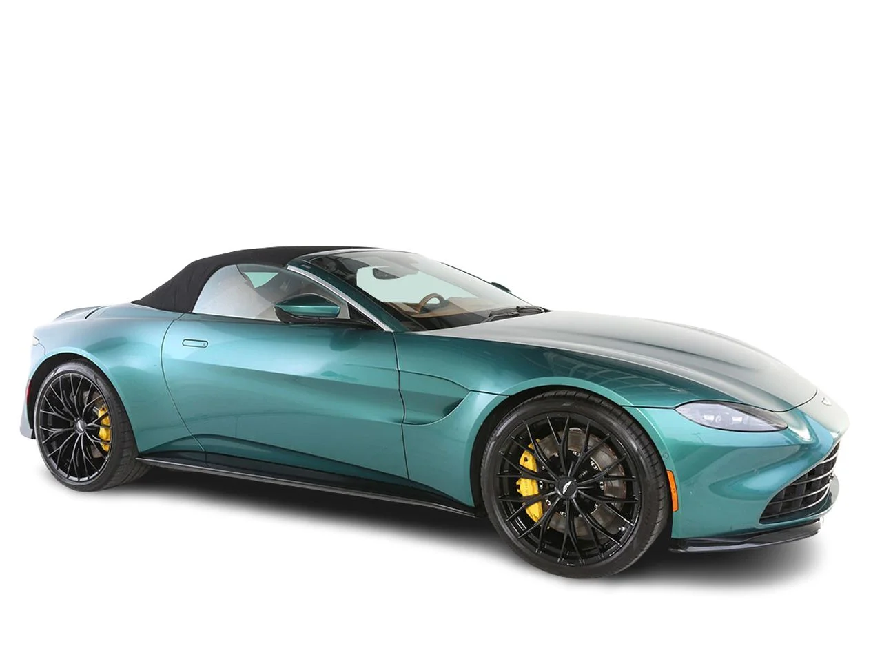Used 2023 Green Aston Martin  image 17