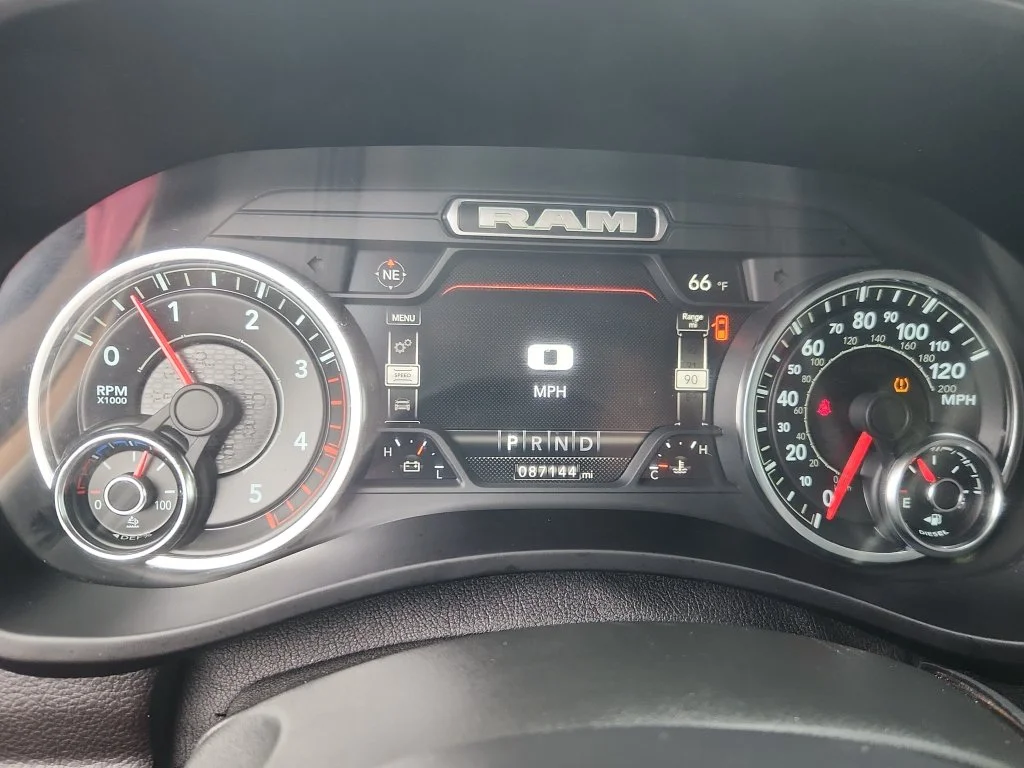 Used 2022 Red Ram Laramie image 20