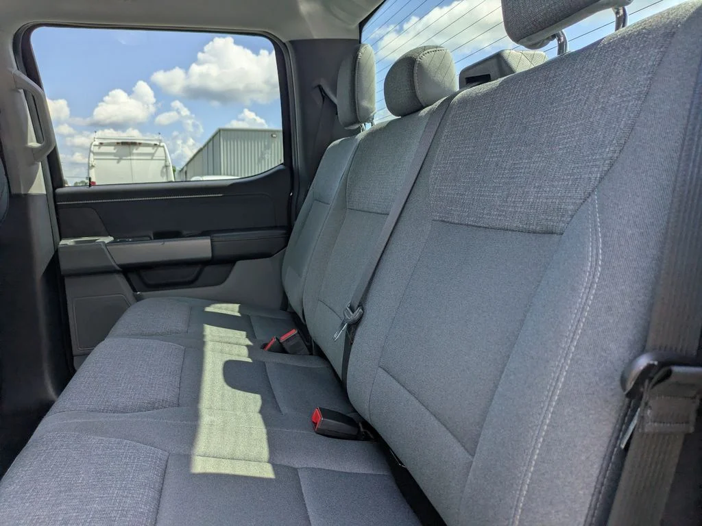 Used 2025 Black Ford XLT image 14