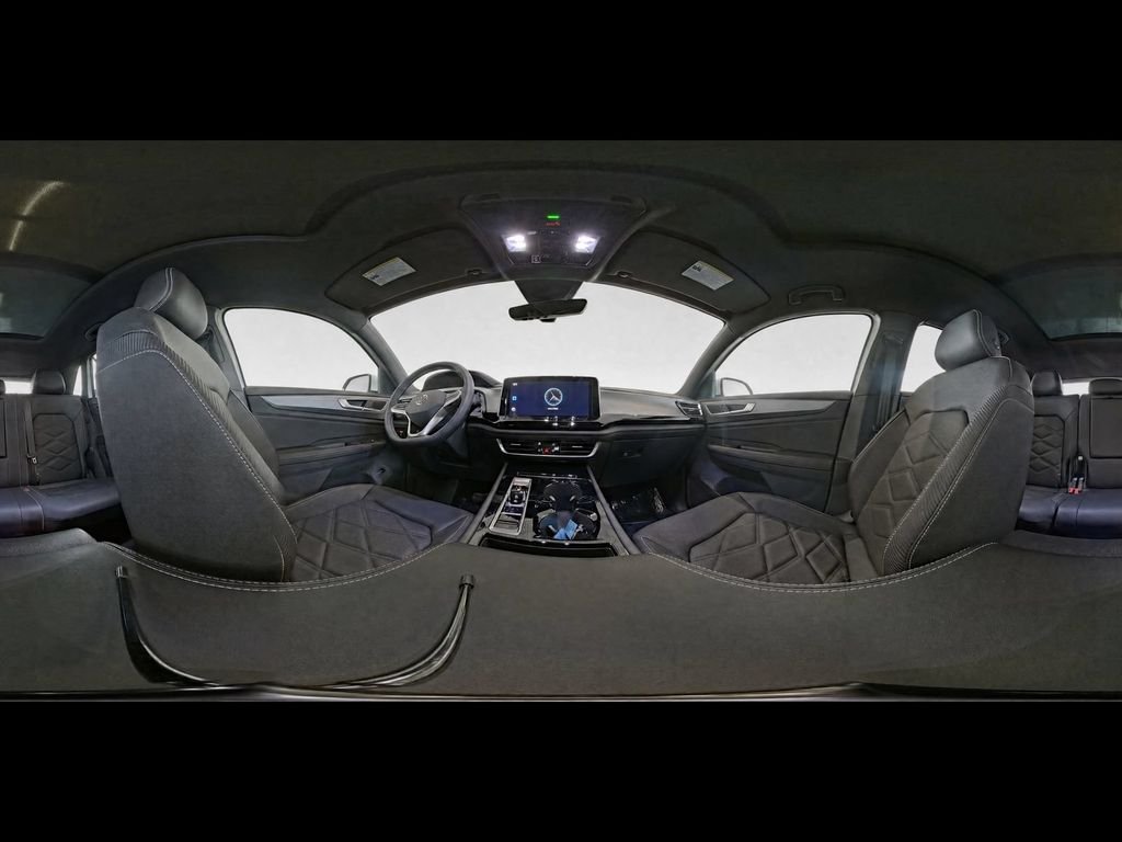 New 2026 Opal White Pearl Volkswagen SE w/Technology image 18