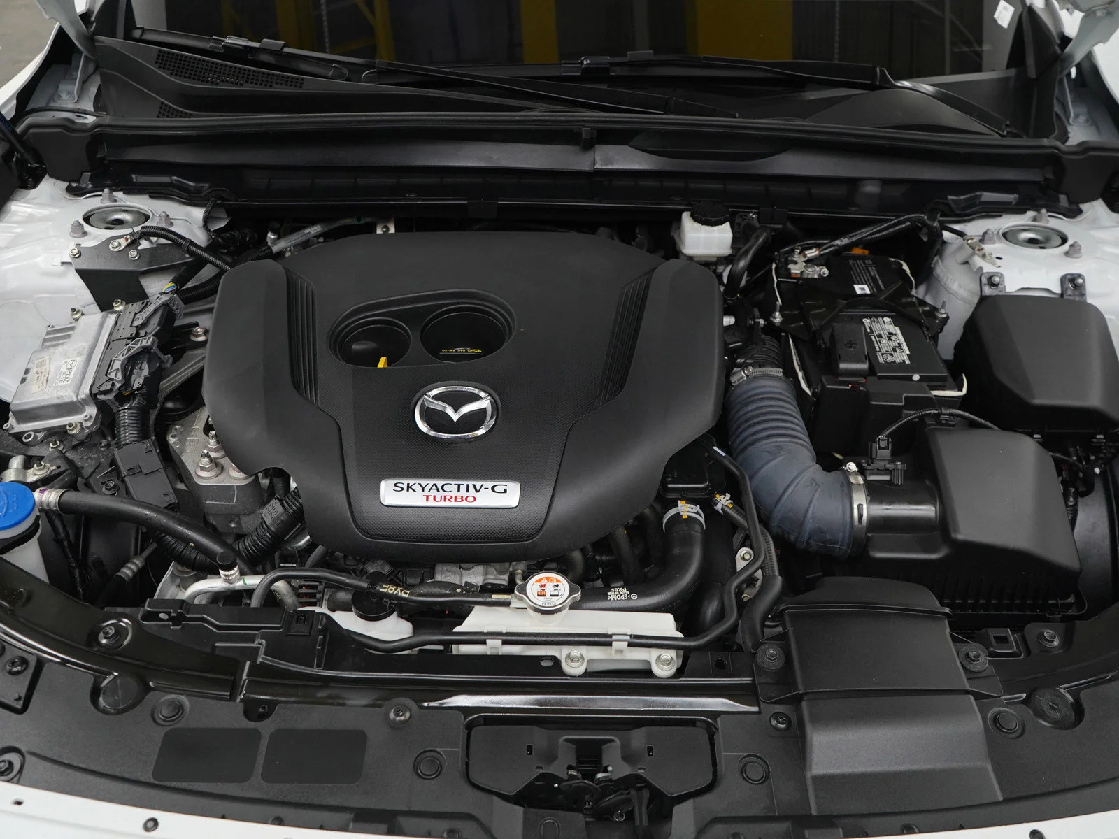 Used 2023 Wind Chill Pearl Mazda 2.5 Turbo image 31