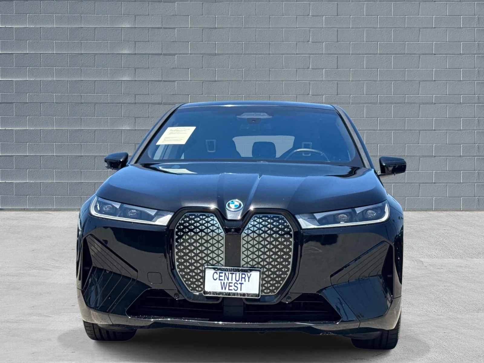 Used 2023 BMW iX Base with VIN WB523CF09PCM60058 for sale in Los Angeles, CA
