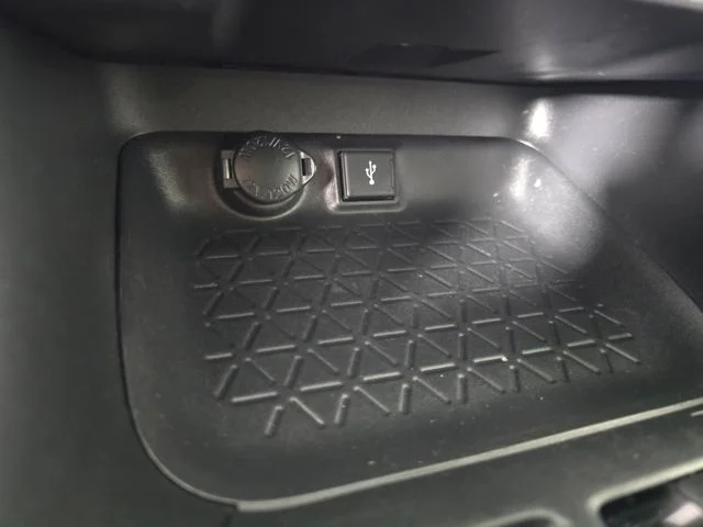 Used 2022 Gray Toyota XLE image 22
