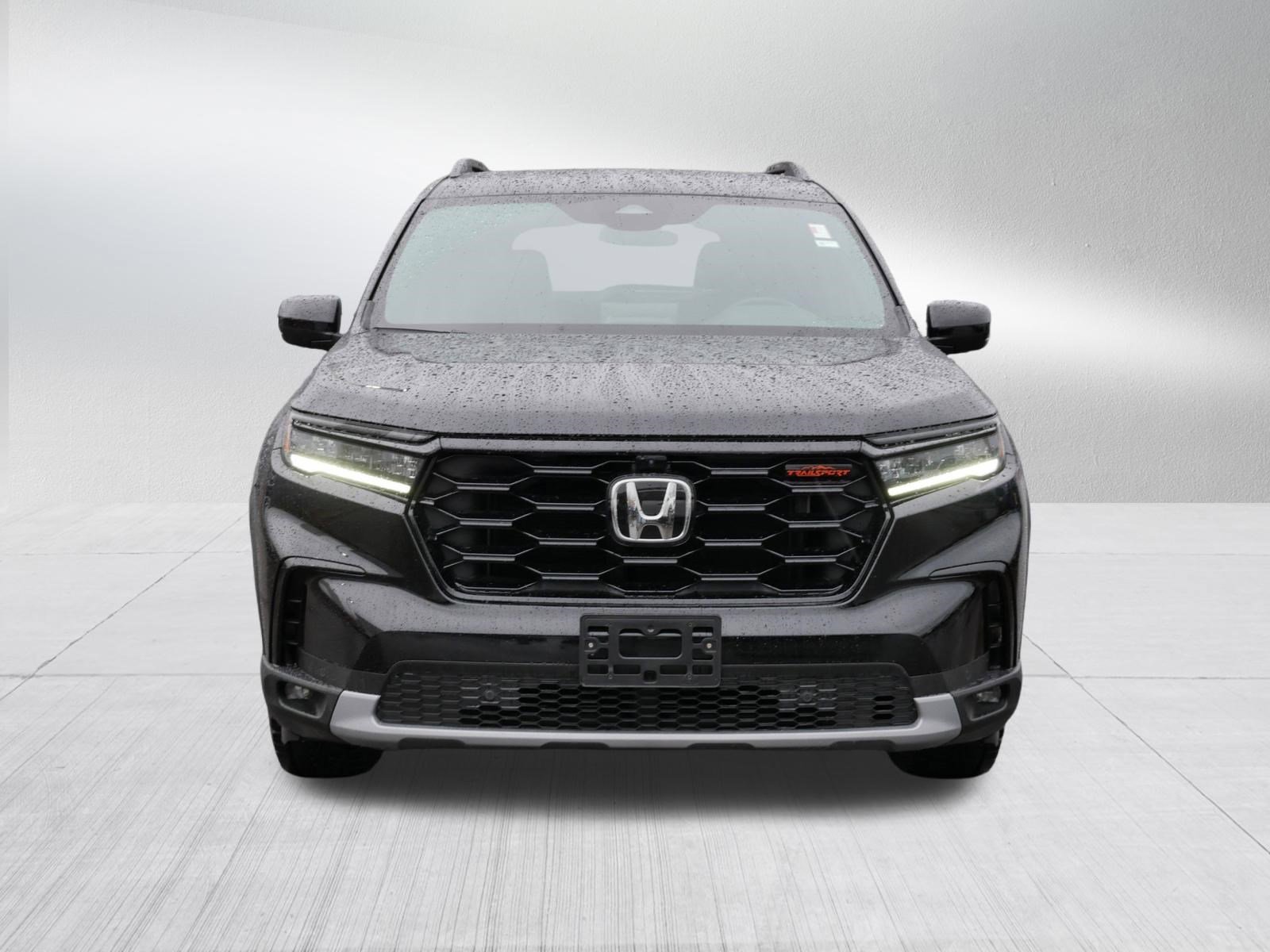 Certified 2025 Honda Pilot TrailSport with VIN 5FNYG1H62SB022664 for sale in Hopkins, Minnesota