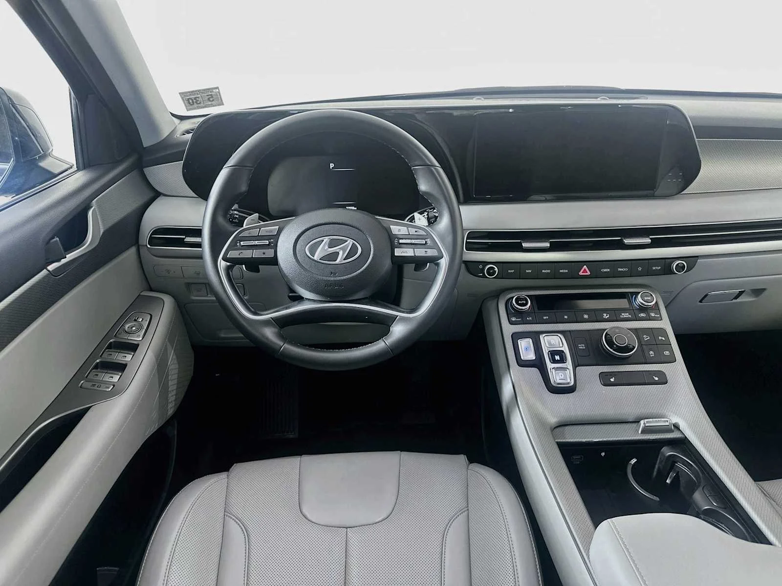 Used 2025 Abyss Black Pearl Hyundai SEL image 21