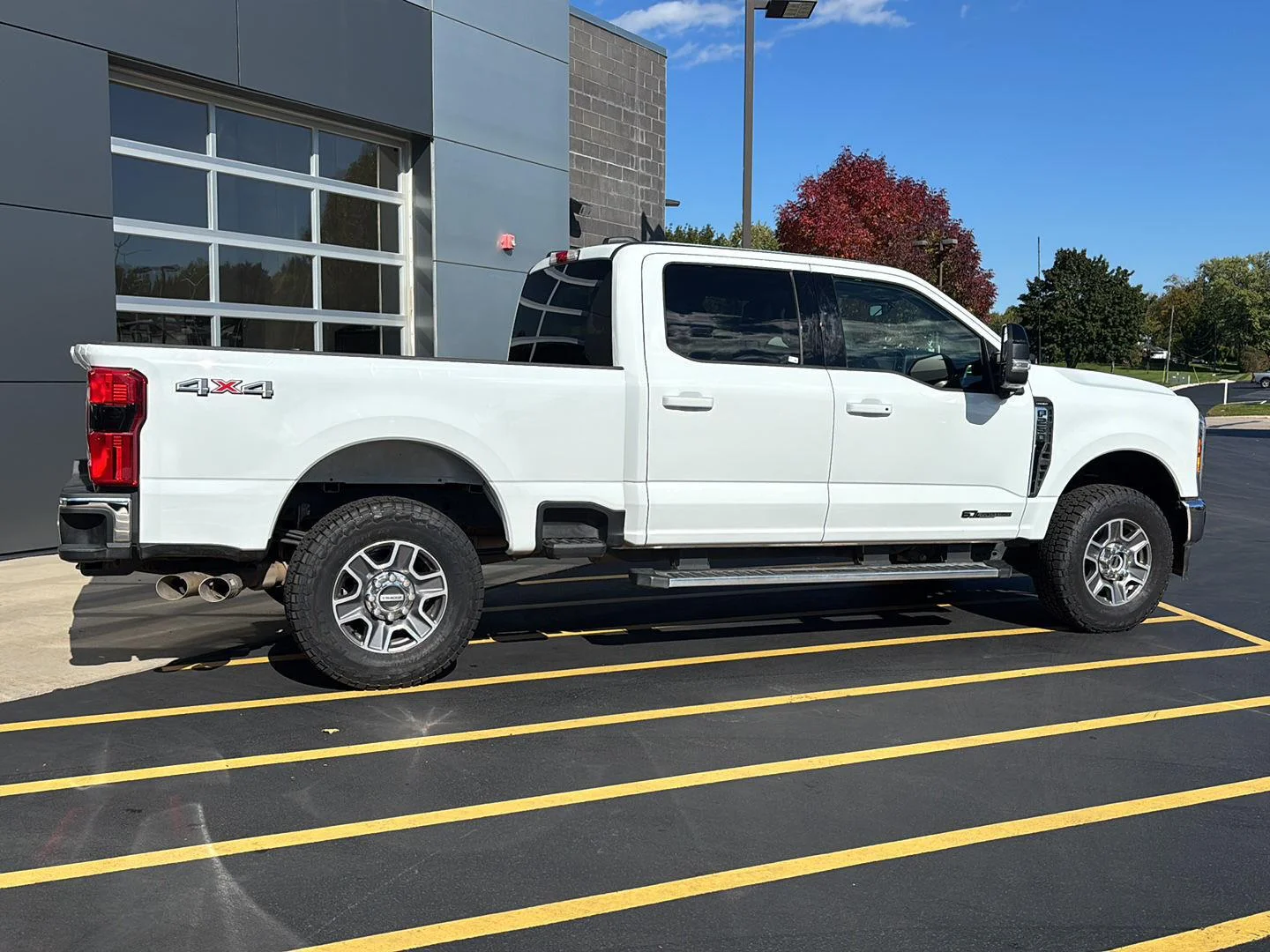Certified Used 2026 Oxford White Ford Lariat image 6