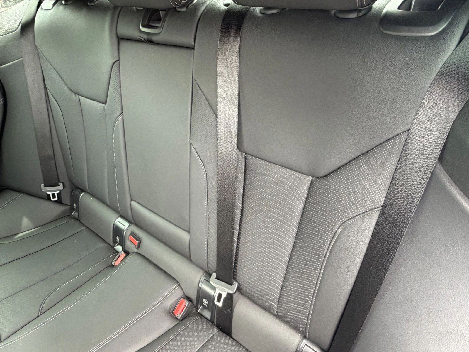 Used 2023 Skyscraper Grey Metallic BMW eDrive35 image 19