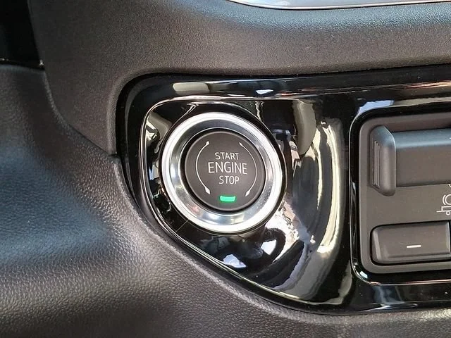 New 2026 Onyx Black GMC SLT image 19