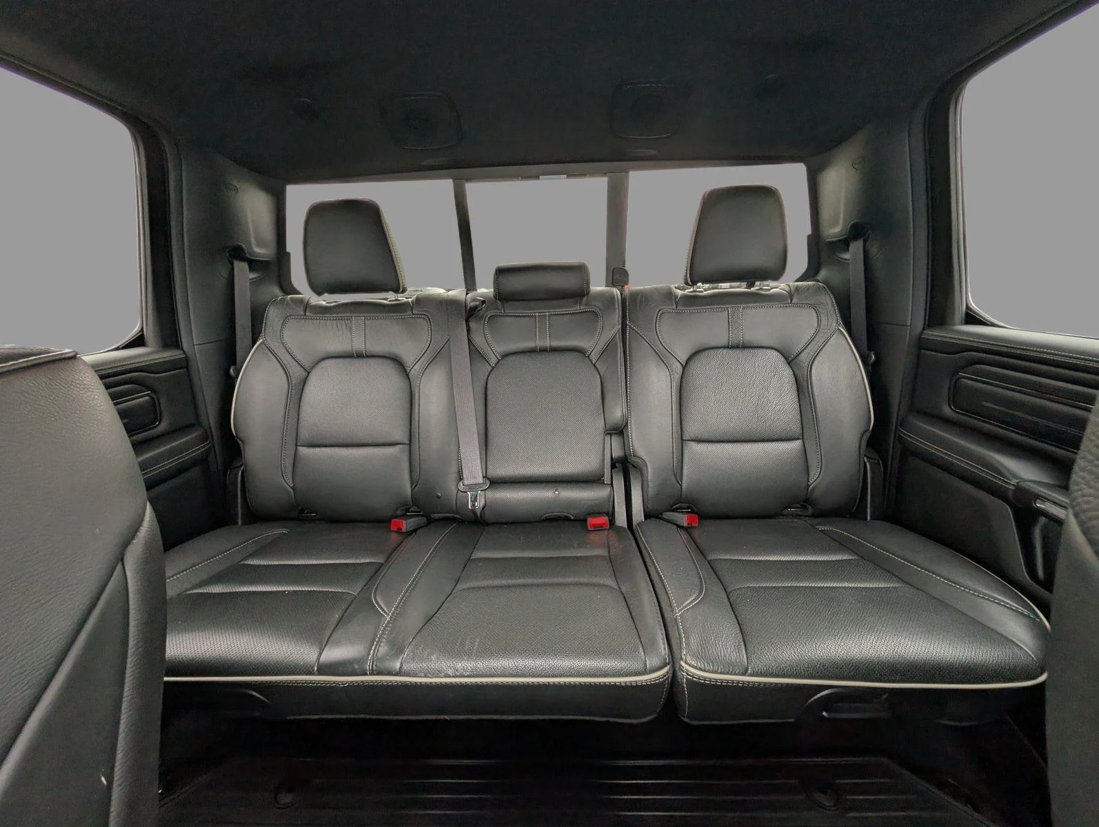 Used 2022 Billet Silver Metallic Clearcoat Ram Limited image 14