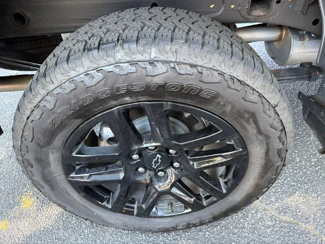 Used 2026 Sterling Gray Metallic Chevrolet LT Trail Boss image 17