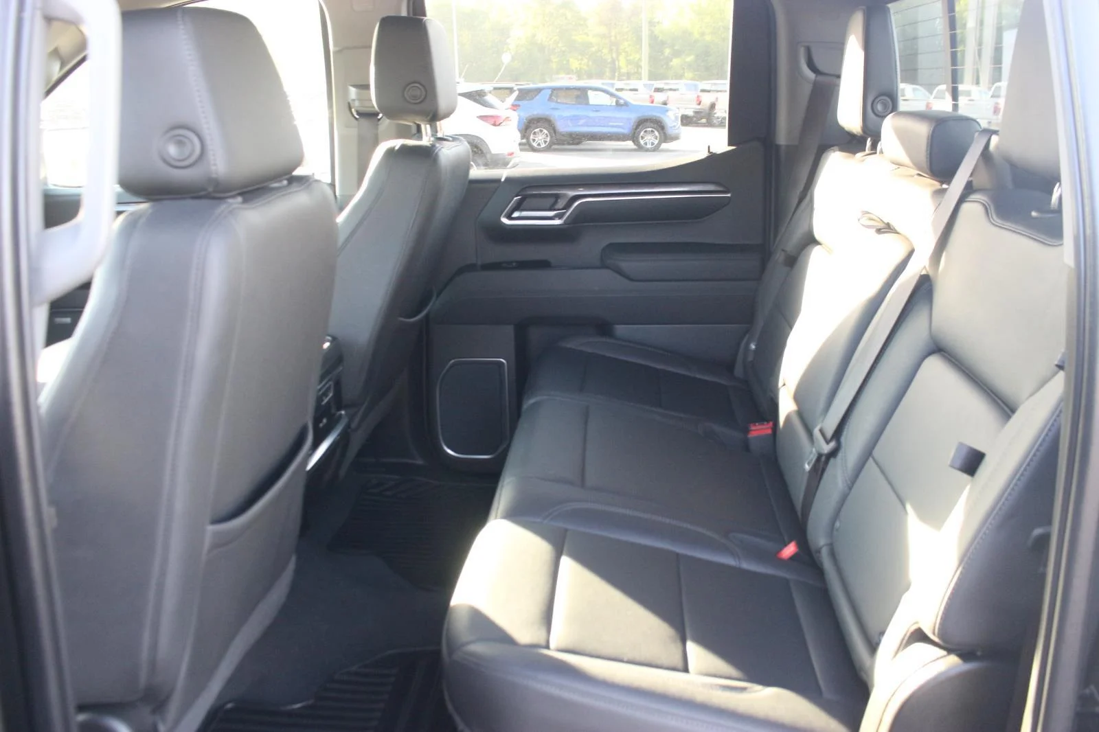 Used 2023 Black Chevrolet LTZ image 32